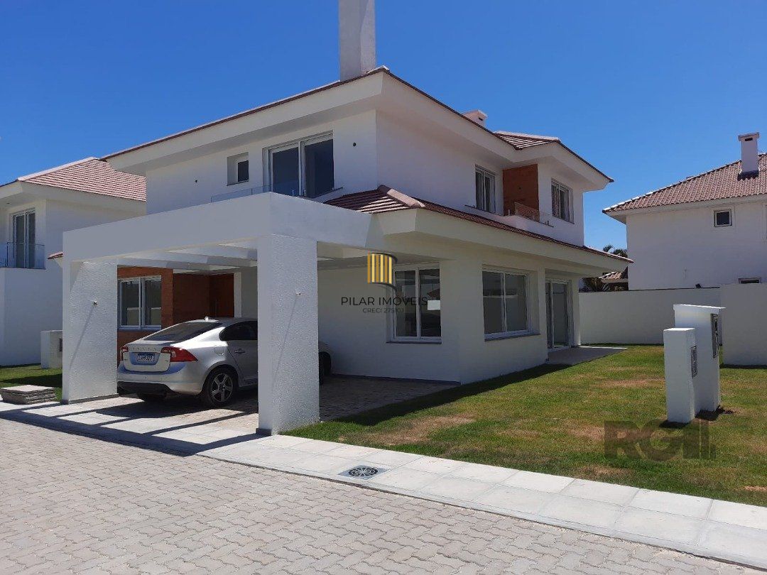 Casa de Condomínio 4 dormitórios no bairro Nova Xangri-lá