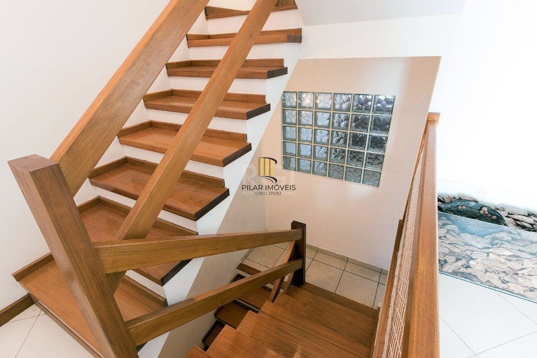 Casa Condominio para Venda - 262.98m², 3 dormitórios, sendo 1 suites, 2 vagas - Imperial Parque