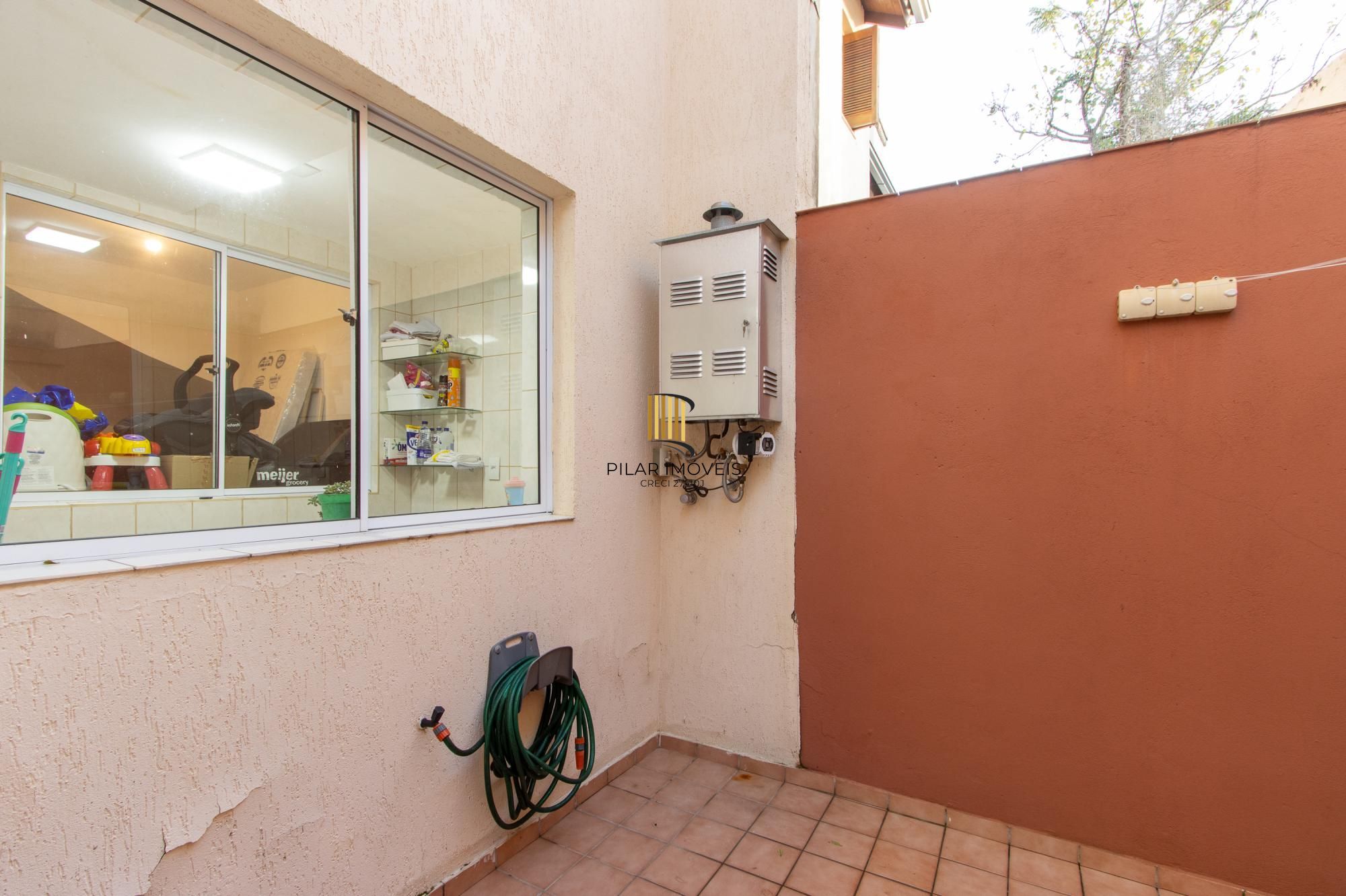 Casa em condominio