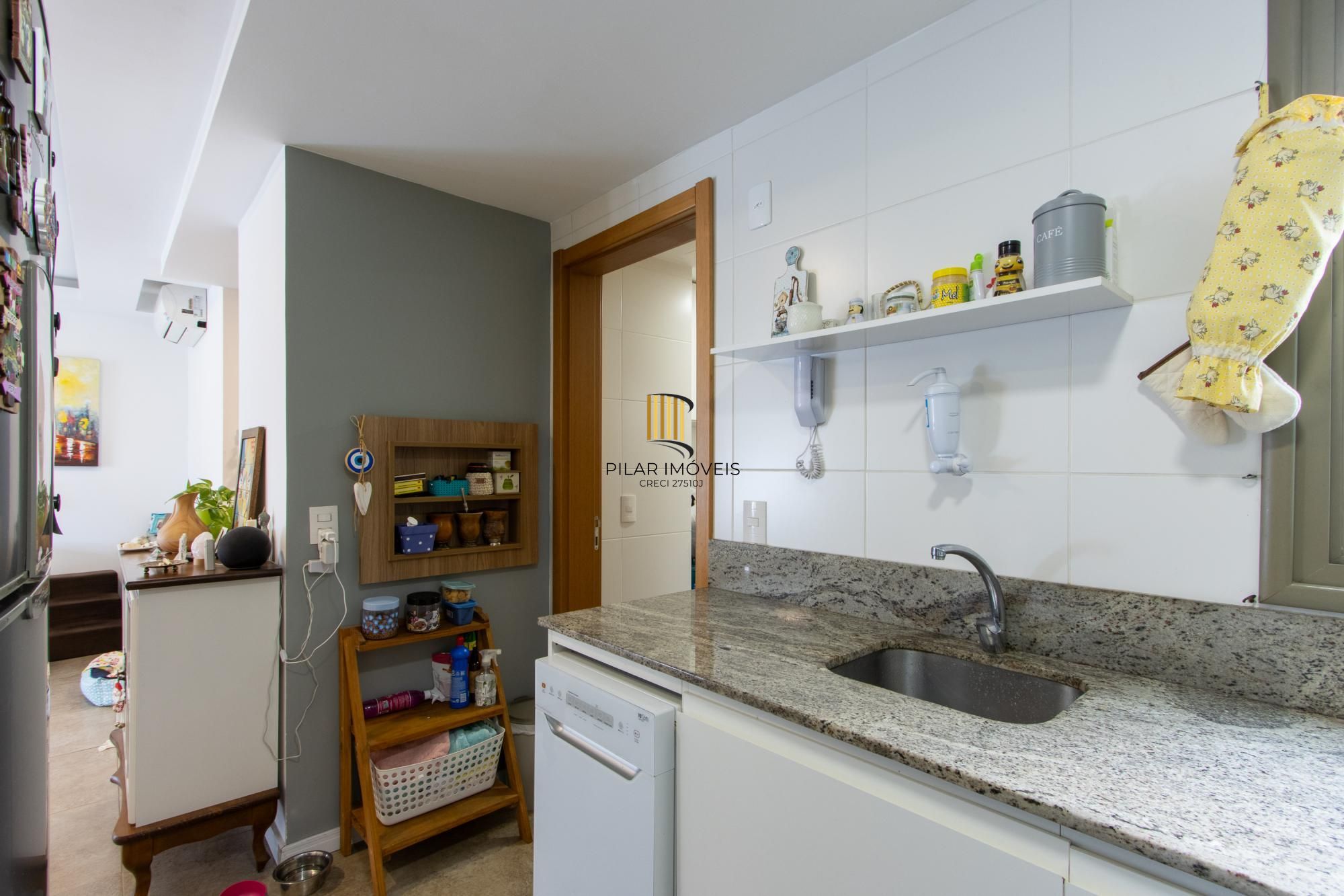 Apartamento 3 Dormitórios com Suíte | Sol da Manhã ☀️ | Churrasqueira | Vista para o Guaíba 🌅
