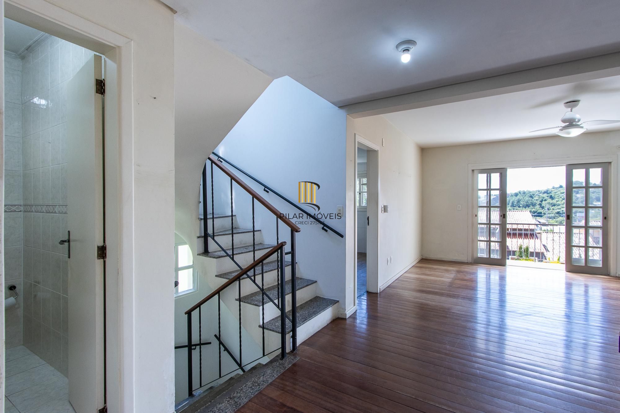 Casa à venda no Altos do Ipê no Bairro Espirito Santo.