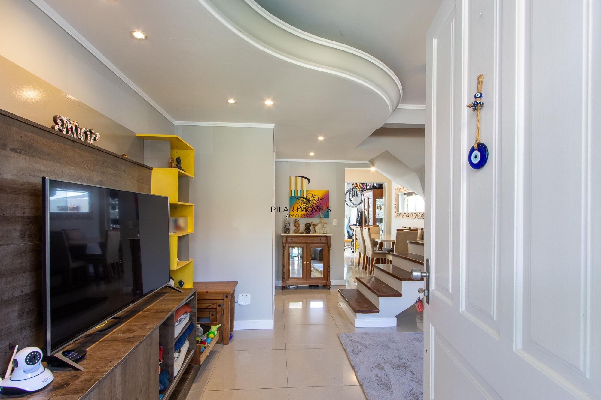 Casa em condominio com piscina