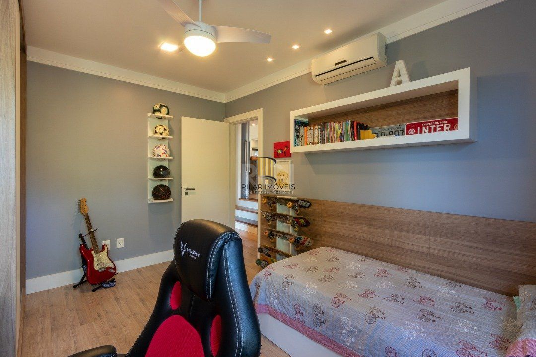 Casa Condominio para Venda - 280m², 3 dormitórios, sendo 1 suites, 4 vagas - Campo Novo