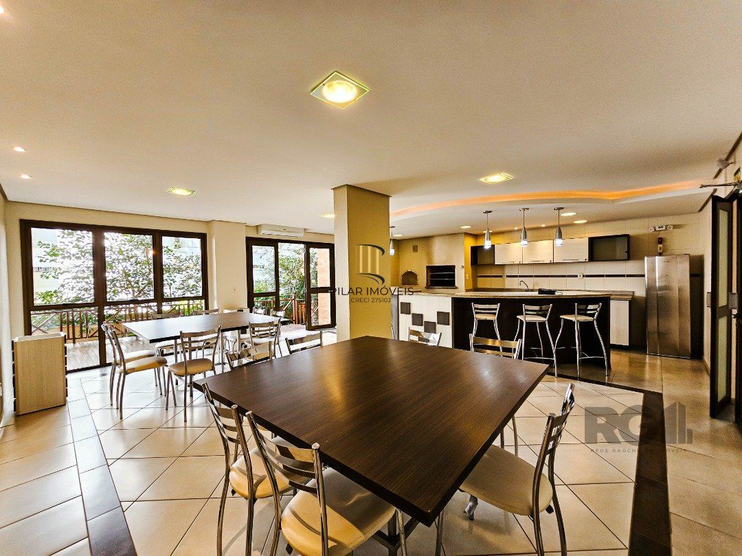 BELÍSSIMO APTO 4 SUÍTES DE 158M²