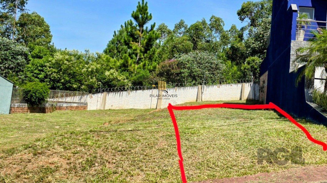 terreno no condomínio Porto do Sol,   com 240,94m2.