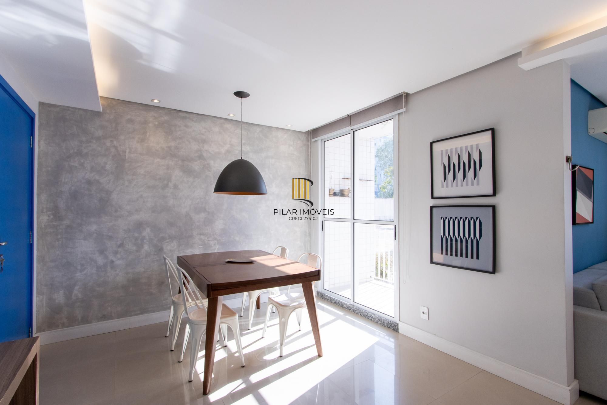 Apartamento 2 dormitórios no bairro Cristal
