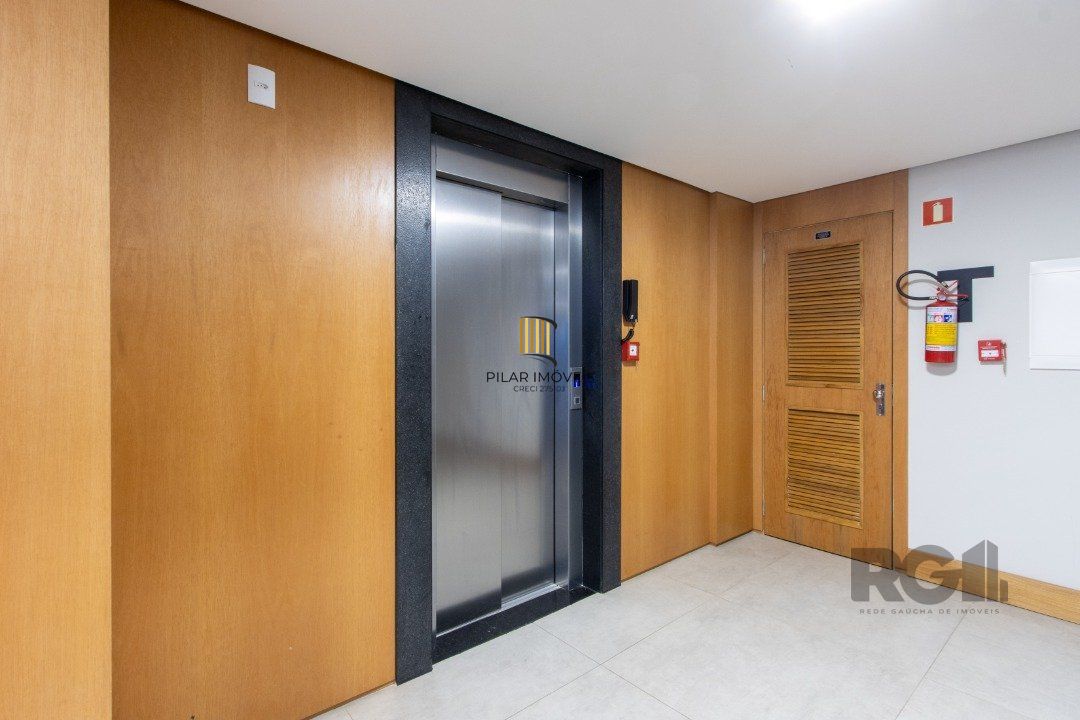 Apartamento 2 dormitórios no bairro Tristeza
