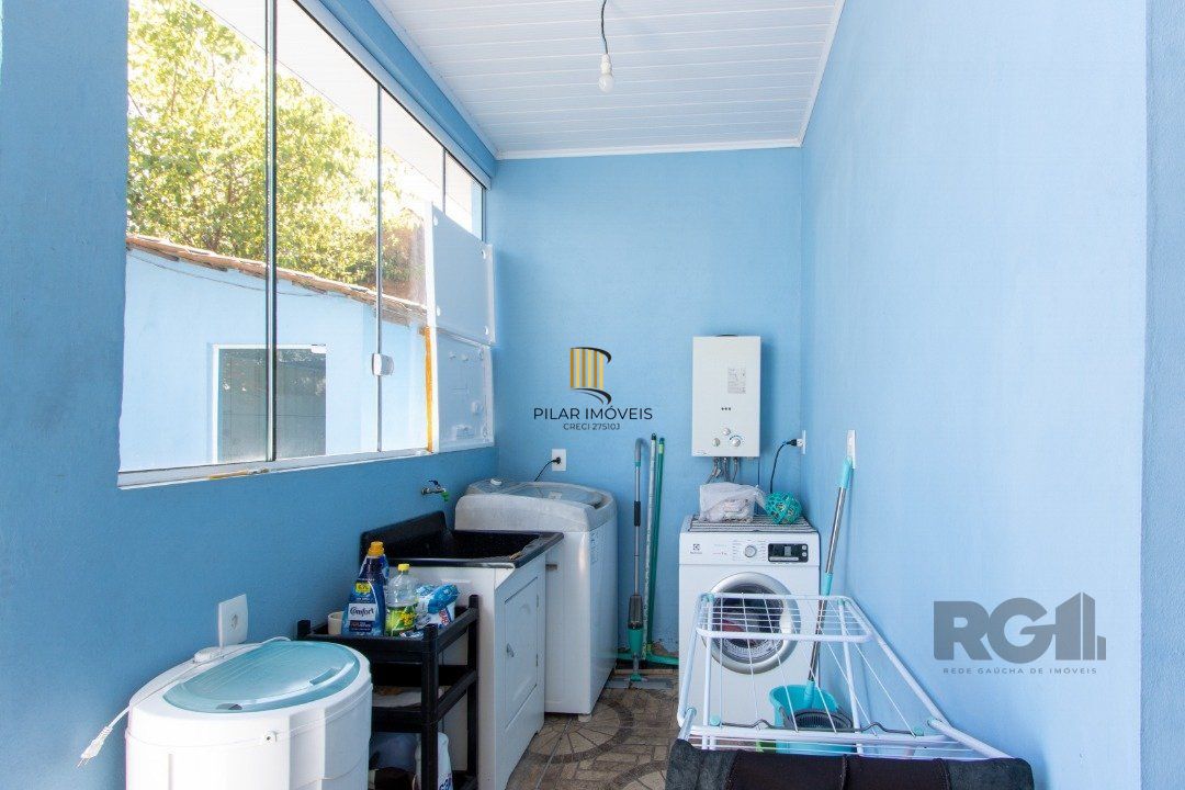 Casa 2 dormitórios no bairro Espírito Santo