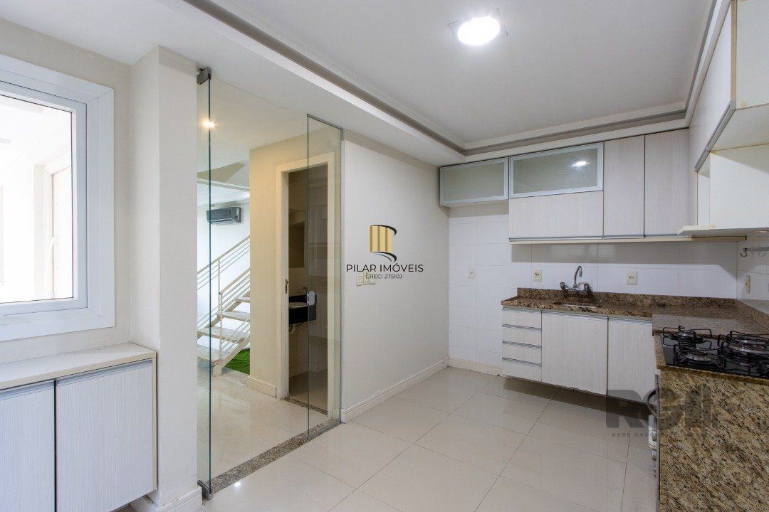 Casa Condominio para Venda - 132.48m², 3 dormitórios, sendo 1 suites, 2 vagas - Nonoai