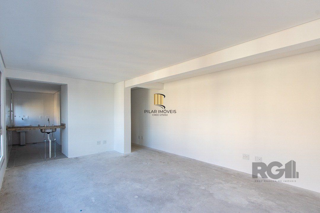 Cobertura para Venda - 214.34m², 3 dormitórios, sendo 3 suites, 2 vagas - Tristeza