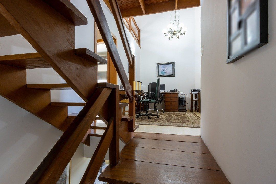 Casa de Condomínio 3 dormitórios no bairro Jardim Isabel