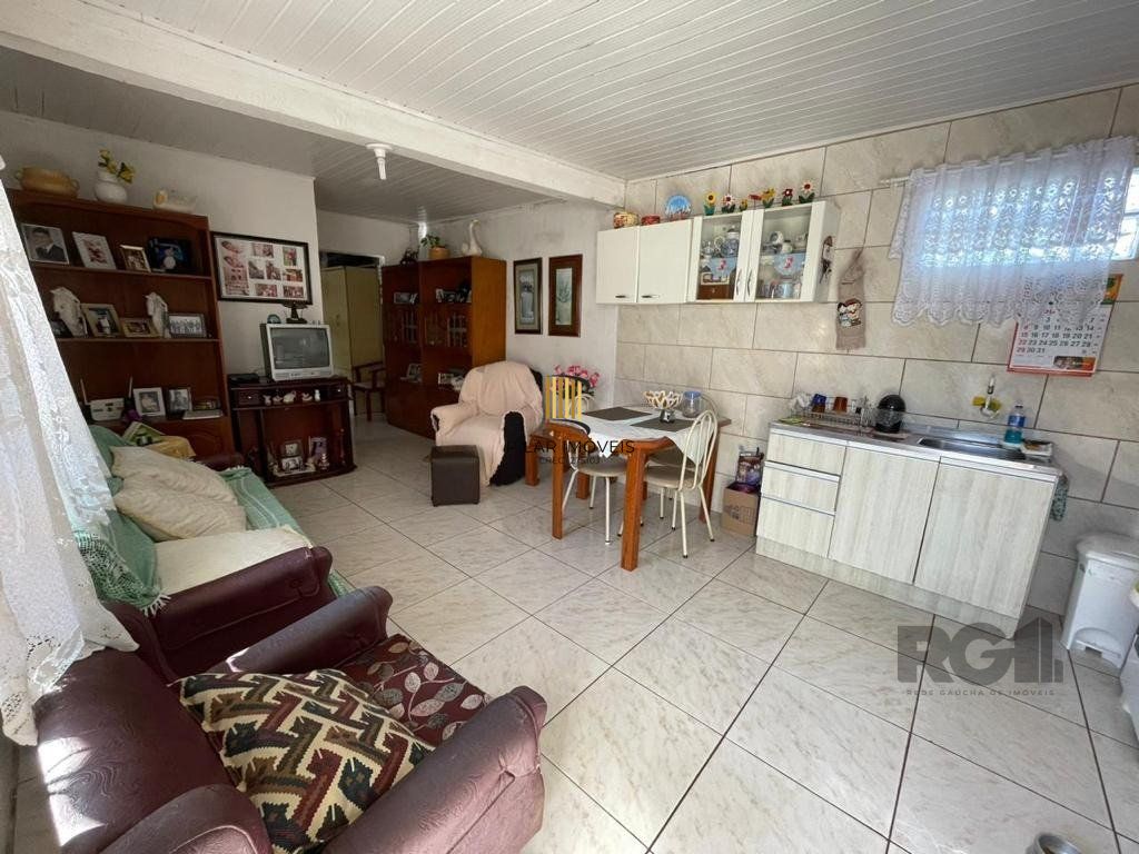 Casa 2 dormitórios no bairro Vila Nova