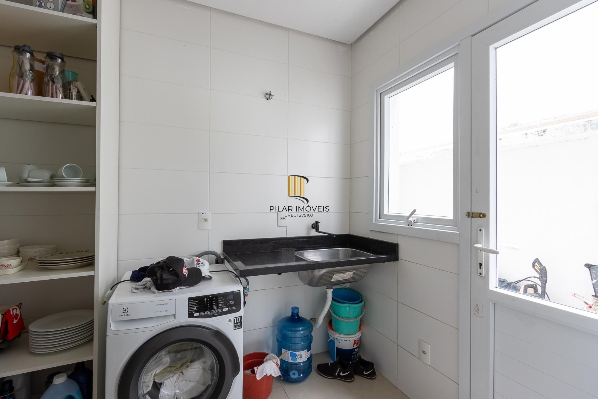 Excelente Casa à Venda no Condomínio Terra Ville