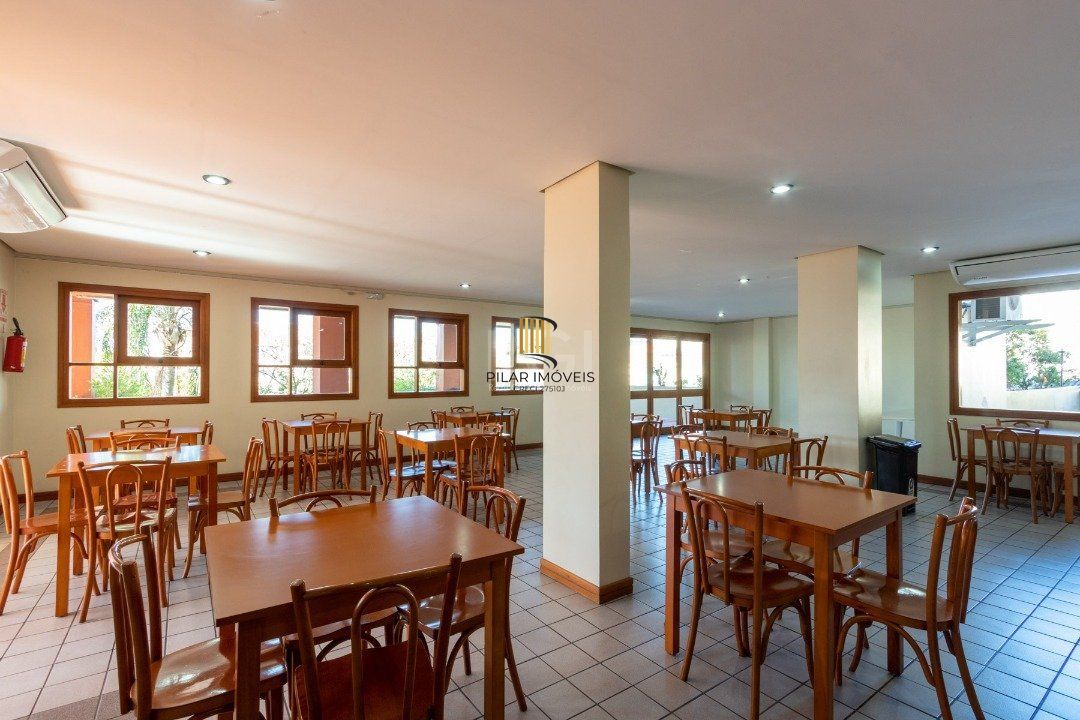 Apartamento para Venda - 104m², 3 dormitórios, sendo 1 suites, 1 vaga - Floresta