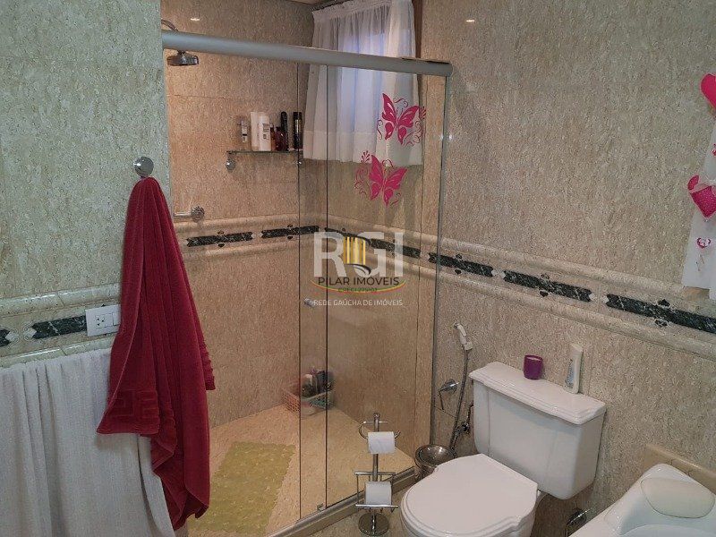 Casa para Venda - 300m², 3 dormitórios, sendo 1 suites, 4 vagas - Ipanema
