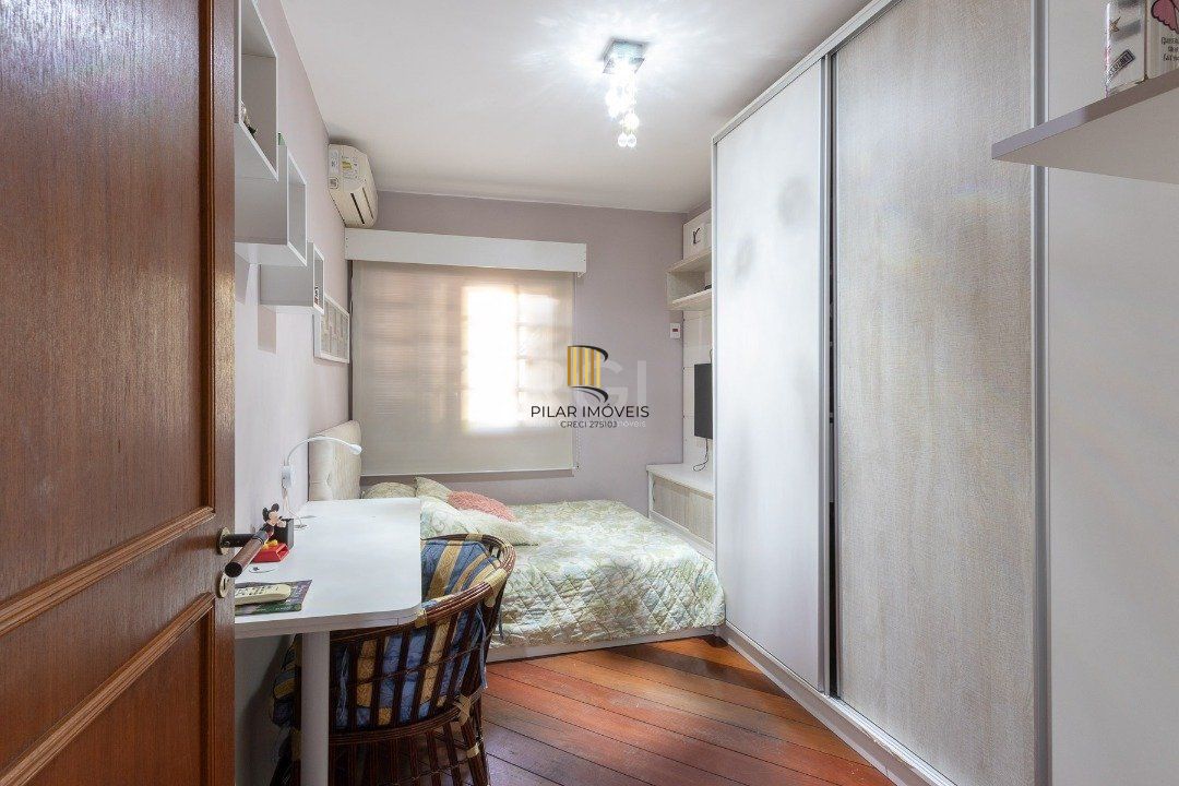 Casa Condominio para Venda - 175m², 3 dormitórios, sendo 1 suites, 4 vagas - Tristeza
