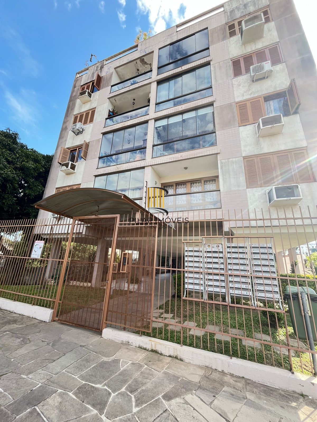 Apartamento 1 dormitório Bairro Cristal- 5 minutos Barra Shopping