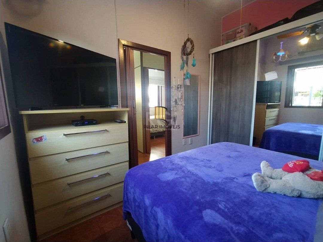 Casa para Venda - 185m², 3 dormitórios, 5 vagas - Menino Deus