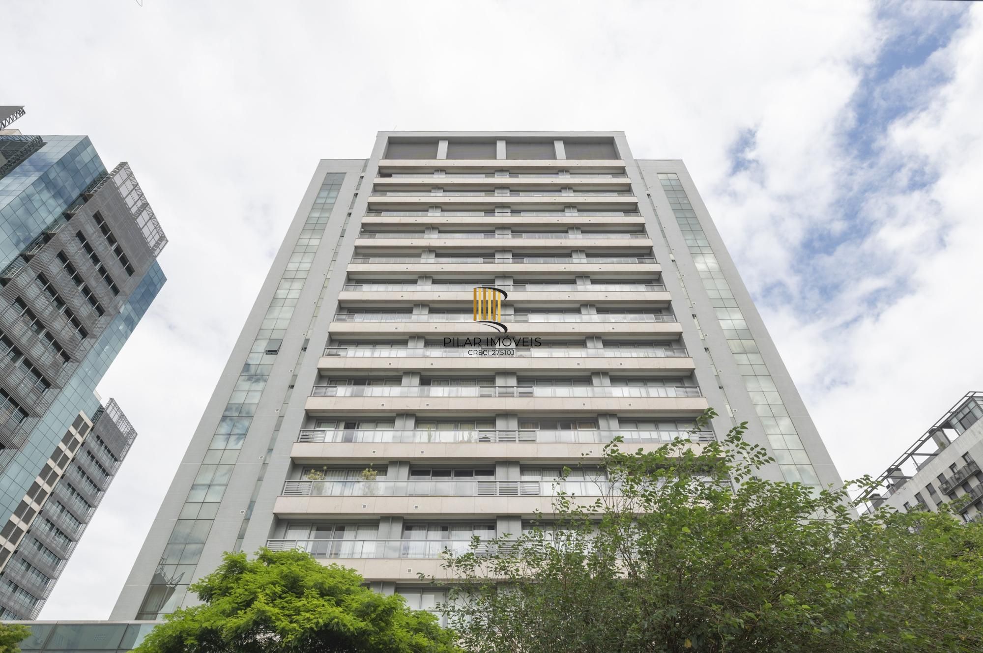 Loft com 39m², 1 vaga no bairro Auxiliadora em Porto Alegre