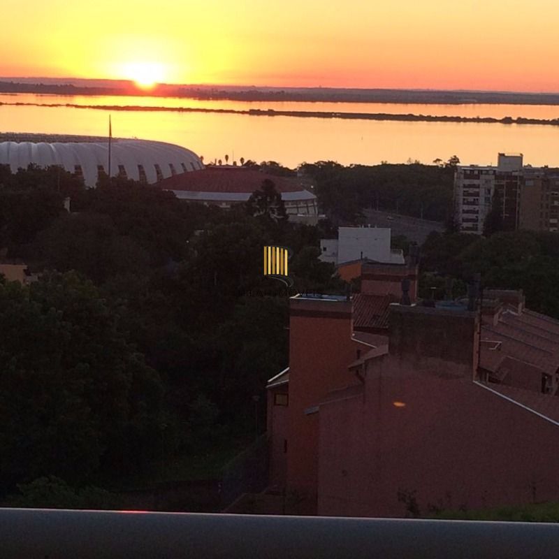 Casa Condominio para Venda - 350m², 4 dormitórios, sendo 1 suites, 2 vagas - Santa Tereza