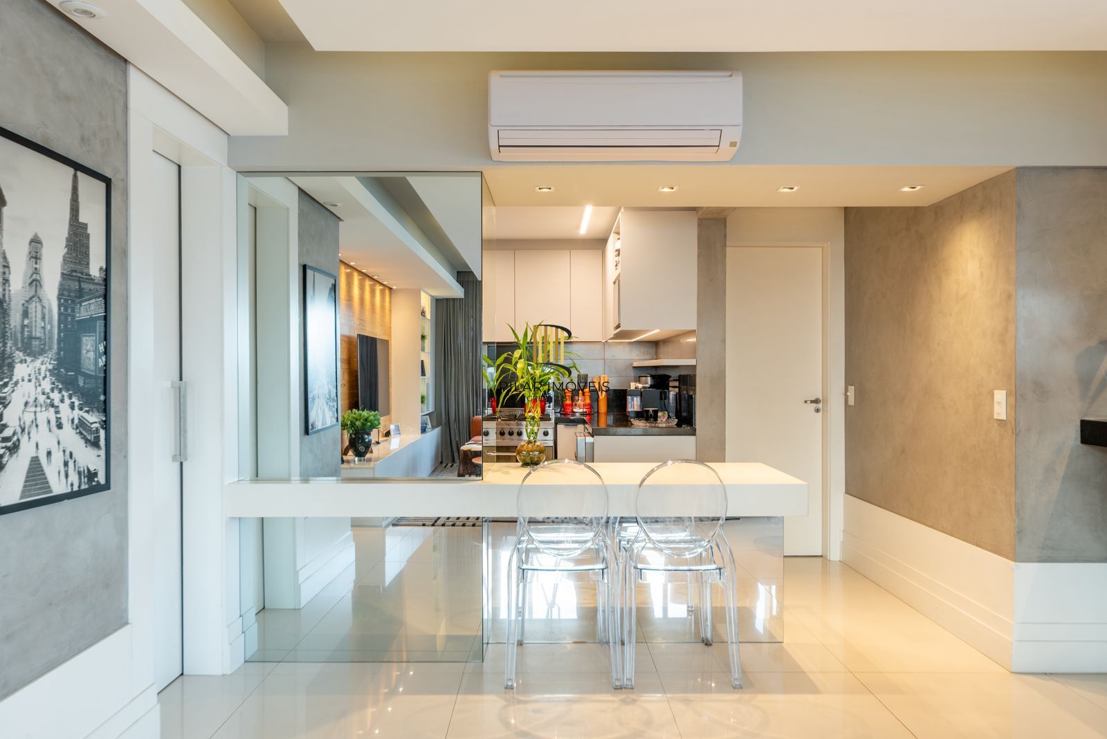 Apartamento exclusivo, decorado com requinte e uma vista incrível!
