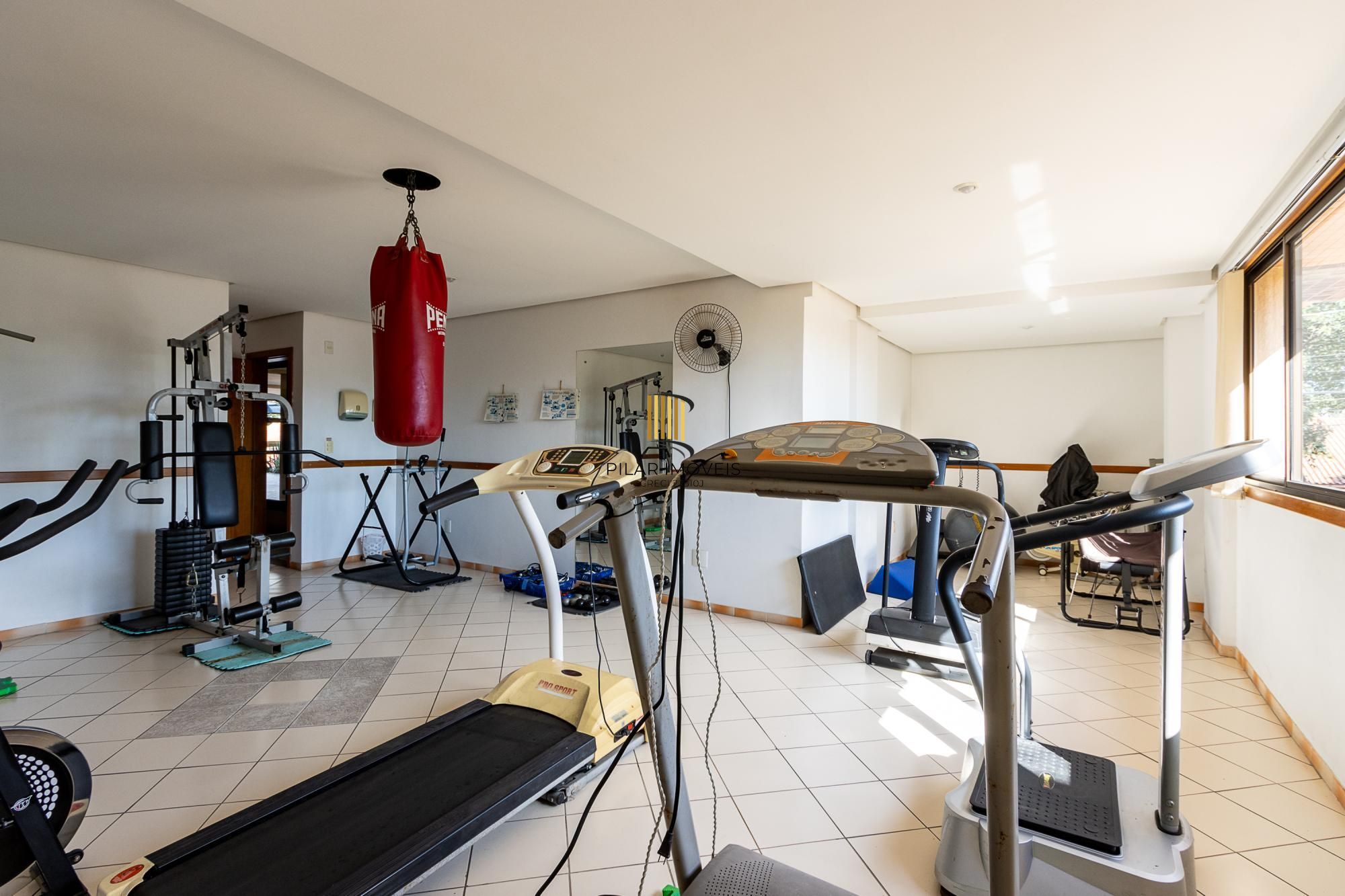 Apartamento 3 dormitórios no bairro Cristal