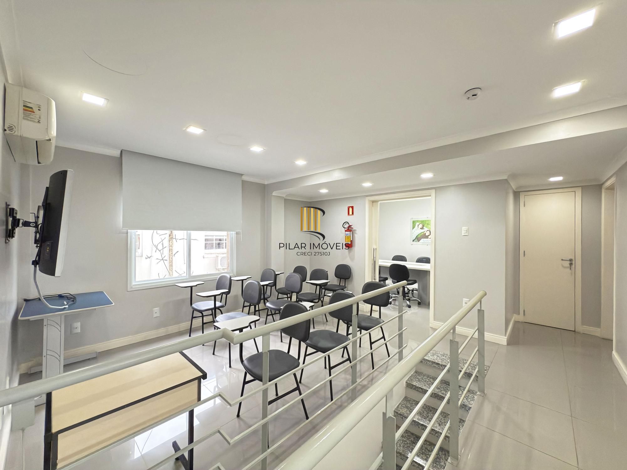 Excelente conjunto Comercial no Centro Histórico.