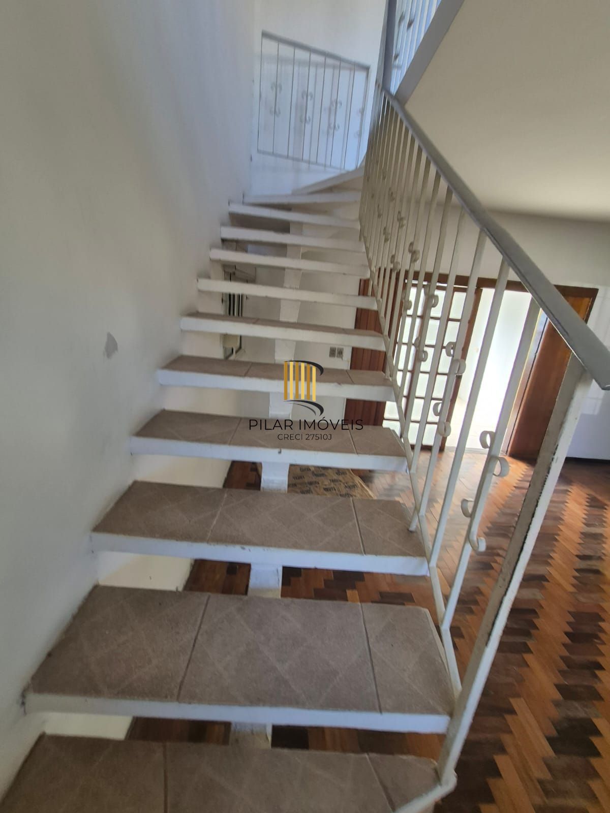 Casa a venda 4 dormitórios 3 banheiros 2 vagas