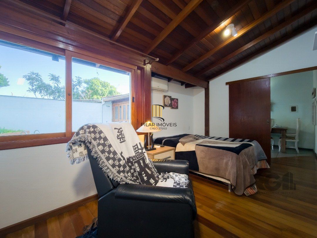 Casa de Condomínio 3 dormitórios no bairro Cavalhada
