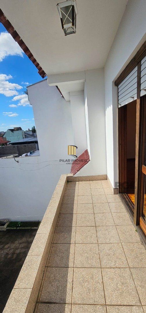 Casa 4 dormitórios no bairro Jardim Sabará