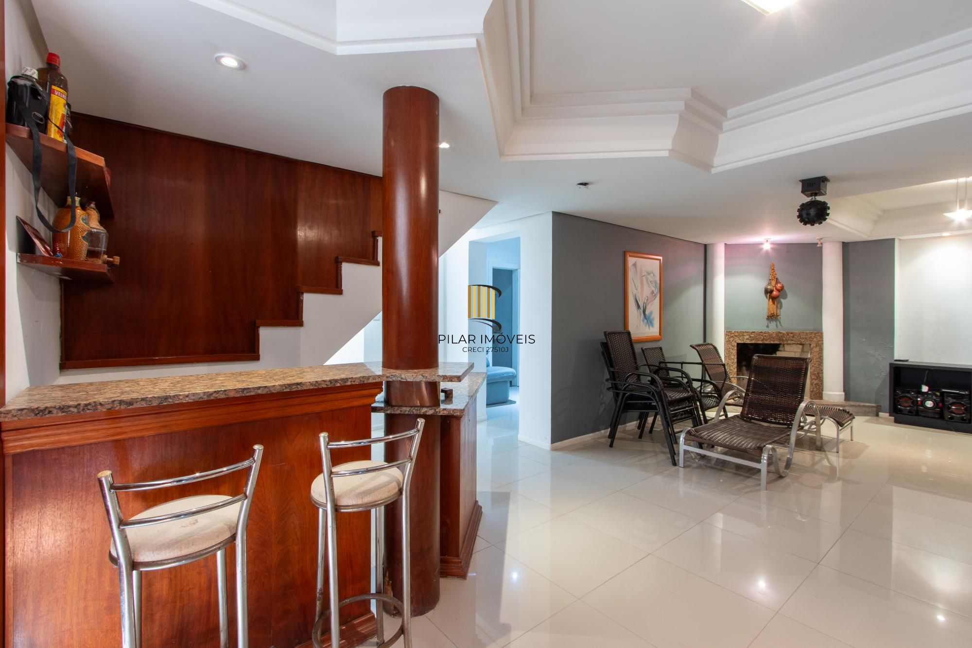 Casa em Condomínio à Venda | 282m² | 3 Suítes | 2 Vagas | Bairro Nonoai - Porto Alegre