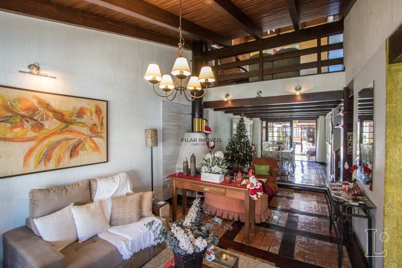 Casa para Venda - 238.68m², 4 dormitórios, sendo 1 suites, 4 vagas - Ipanema