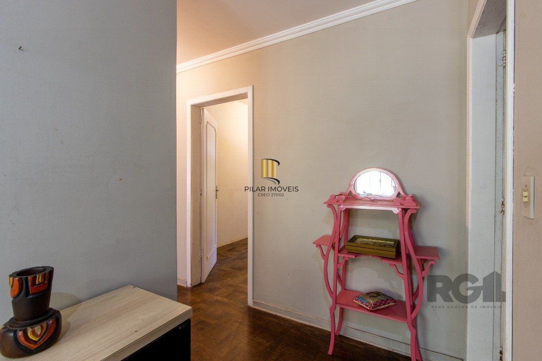Casa 7 dormitórios no bairro Pedra Redonda