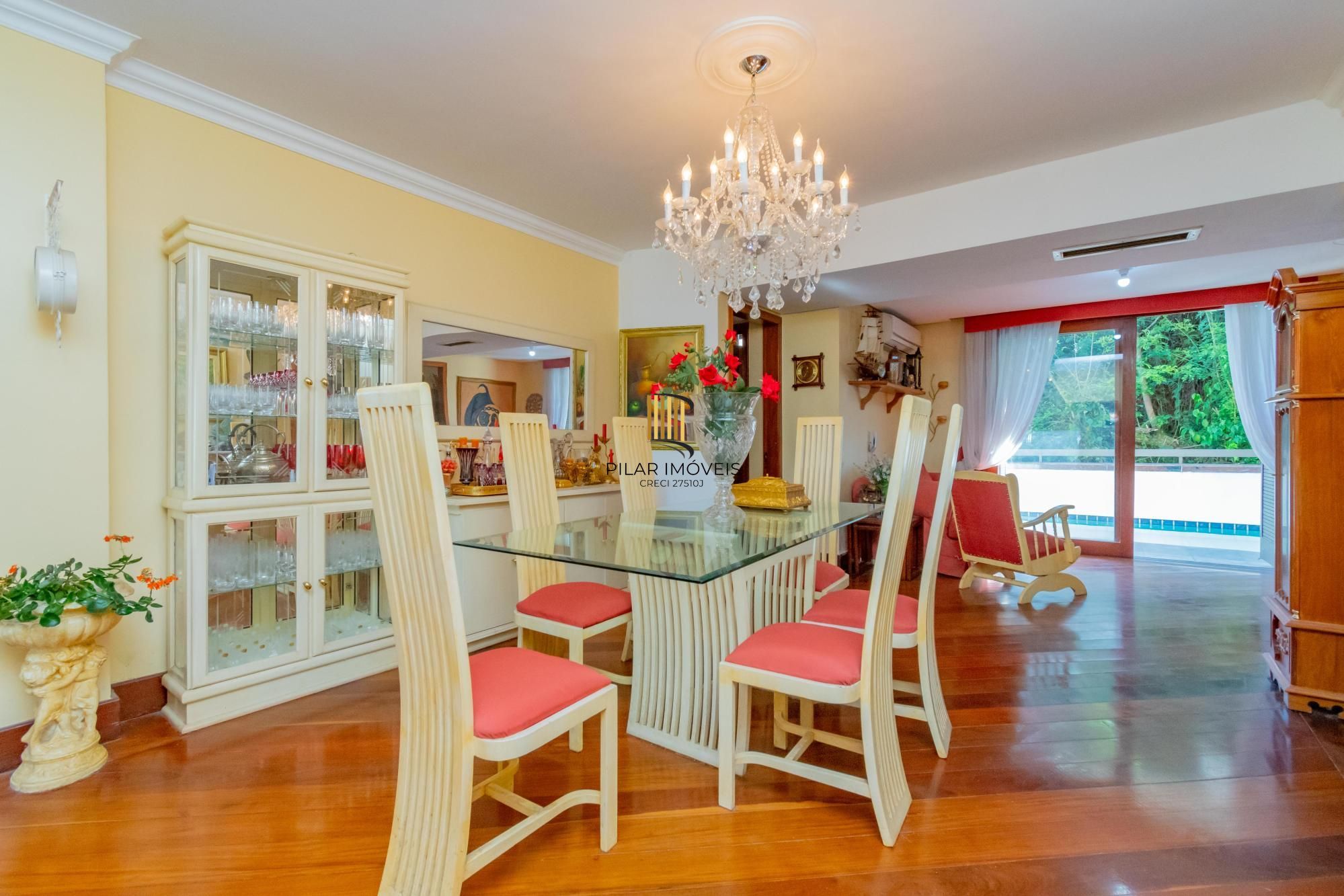 Cobertura horizontal, alto padrão, bairro Santa Tereza, 341m²  área privativa, 02 vagas garagem!