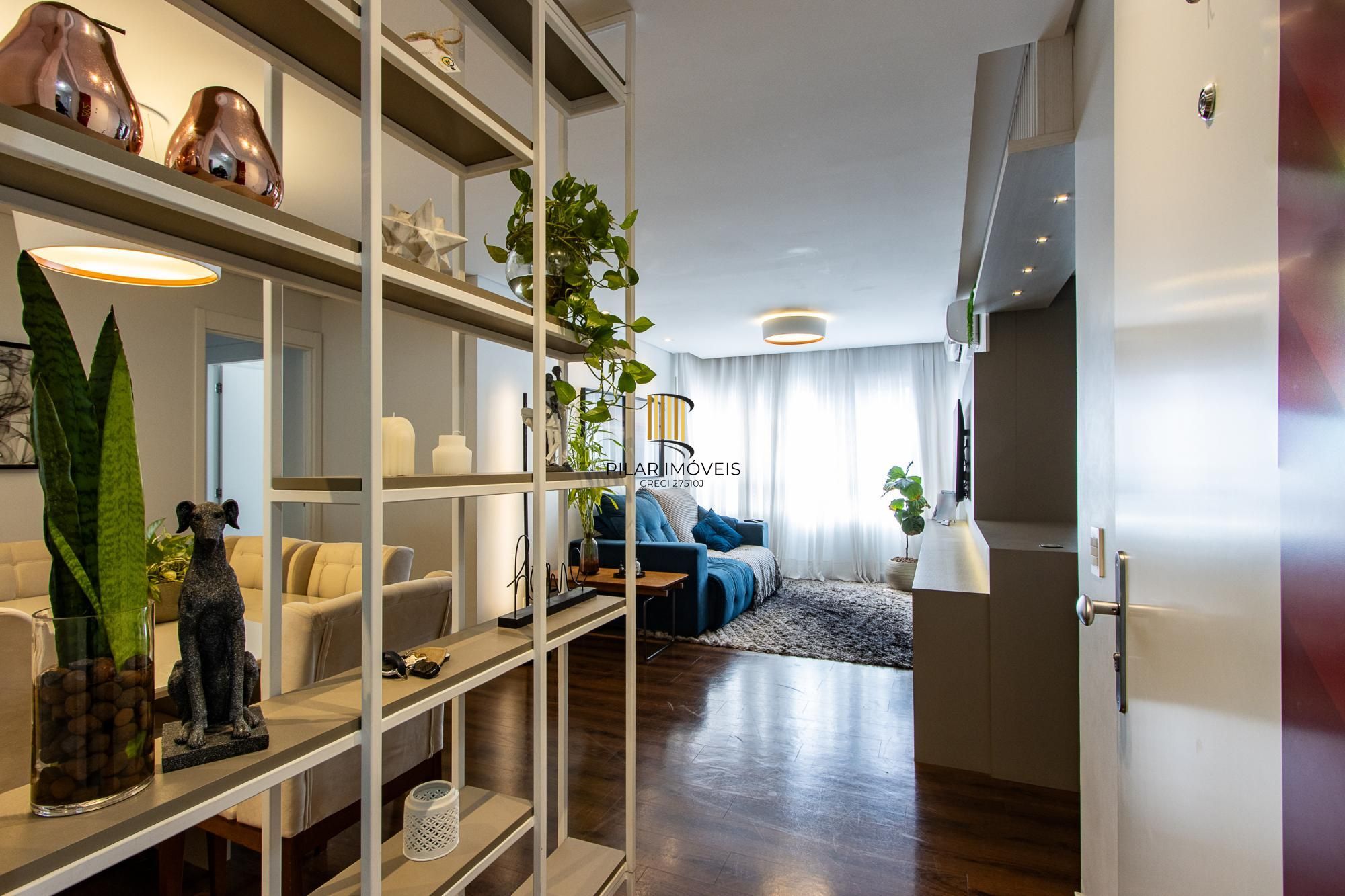 Apartamento impecável, orientação solar privilegiada!