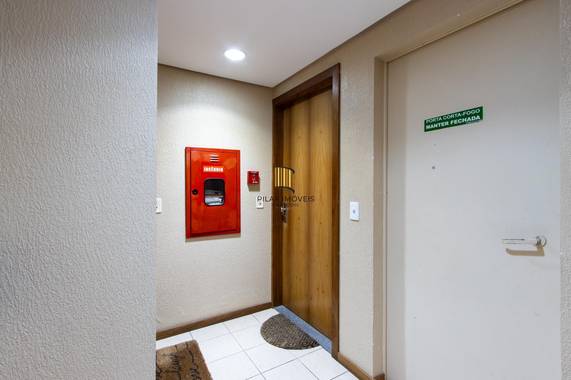 Apartamento 2 dormitórios no bairro Tristeza