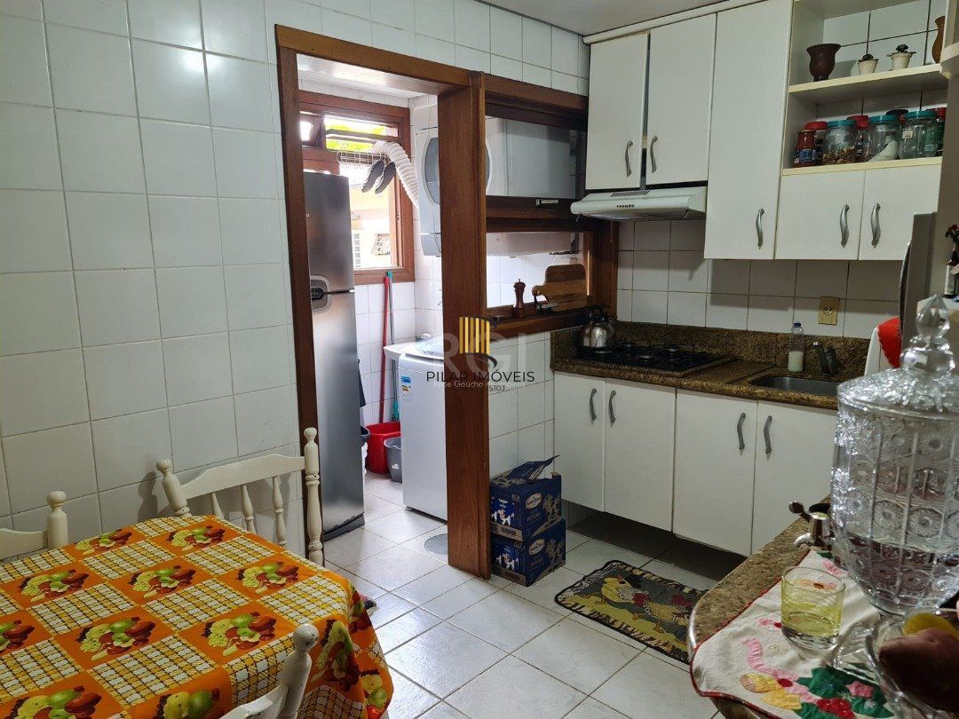 Apartamento 3 dormitórios no bairro Menino Deus