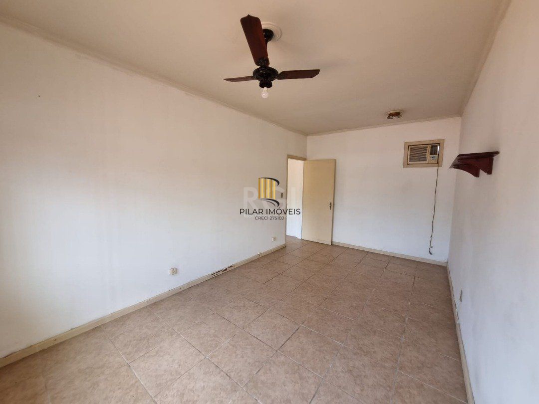 Casa 3 dormitórios no bairro Cristal