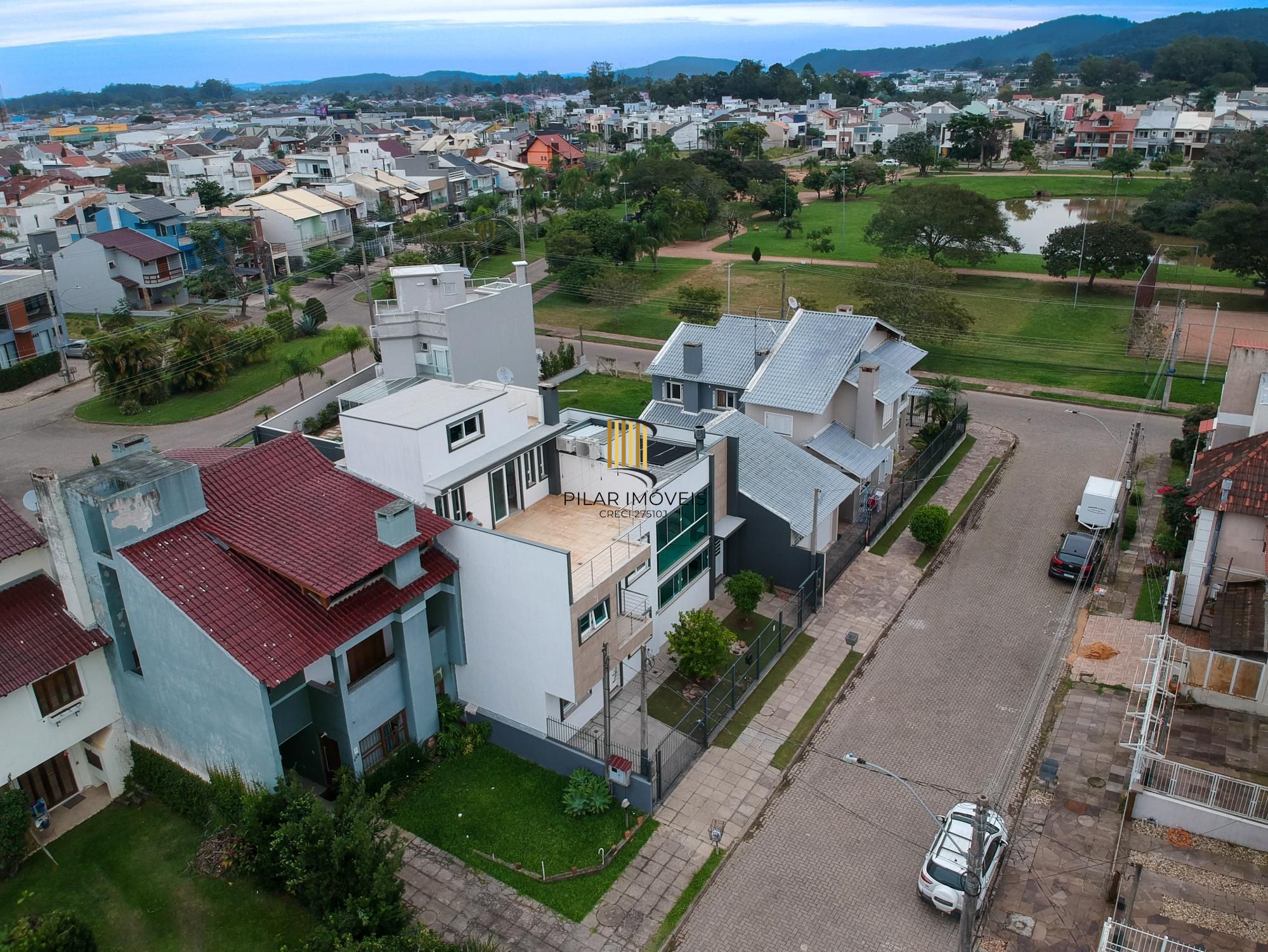 Casa no Lagos de Nova Ipanema com Elevador