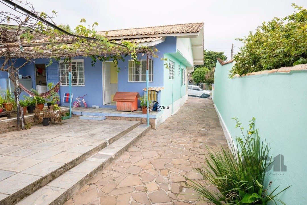 Casa para Venda com 6 dormitórios e 4 vagas no bairro Espirito Santo