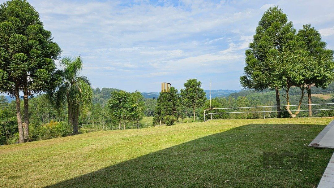 Lindo sítio à venda!