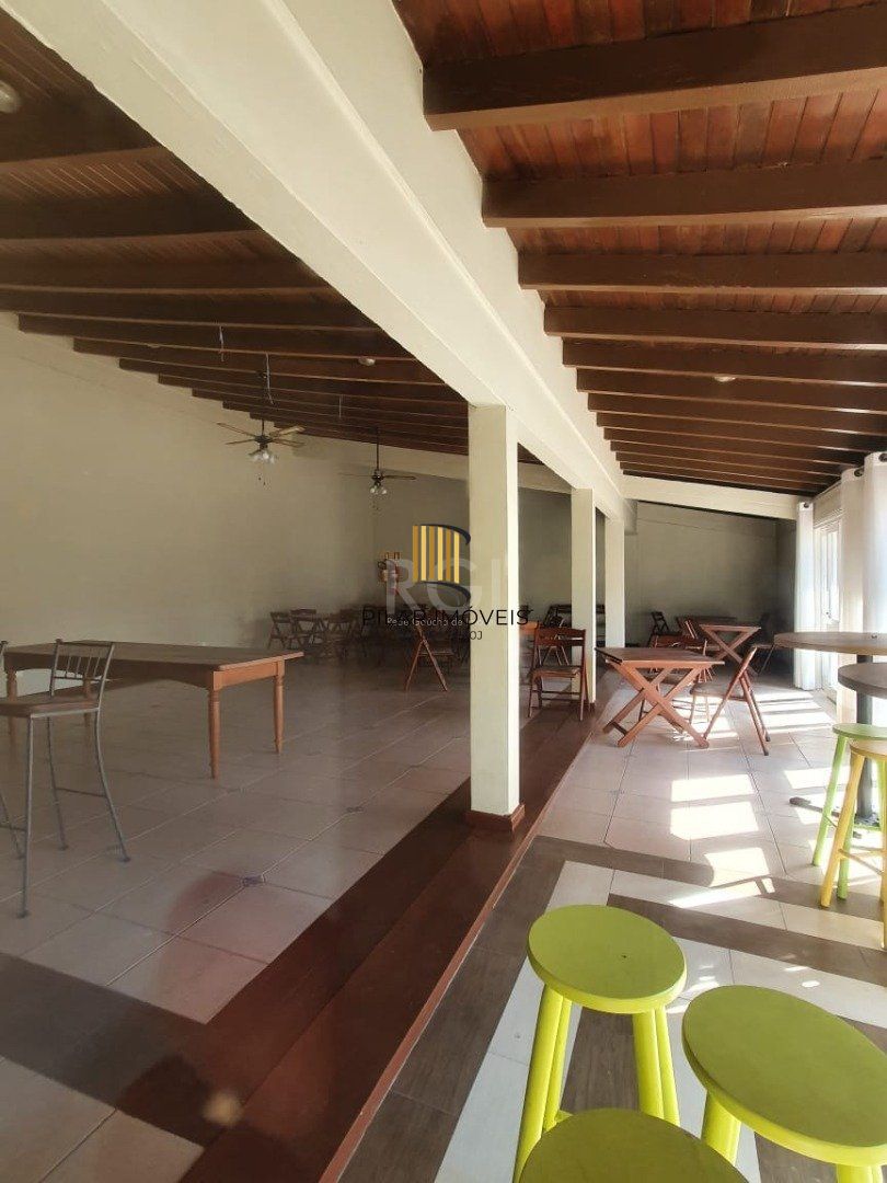Casa Condominio para Venda - 216m², 3 dormitórios, sendo 1 suites, 2 vagas - Tristeza