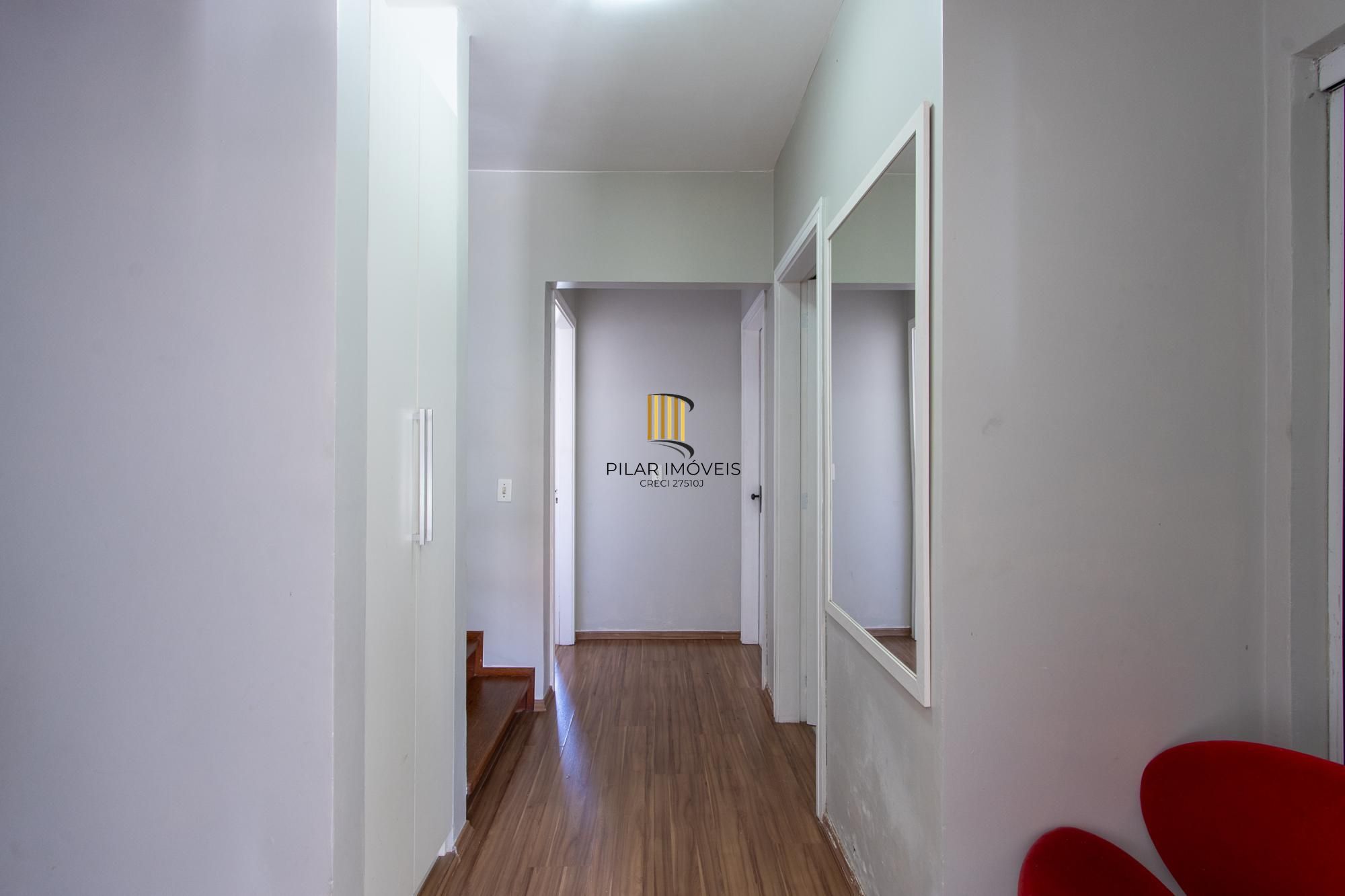 Casa de Condomínio 3 dormitórios no bairro Hípica