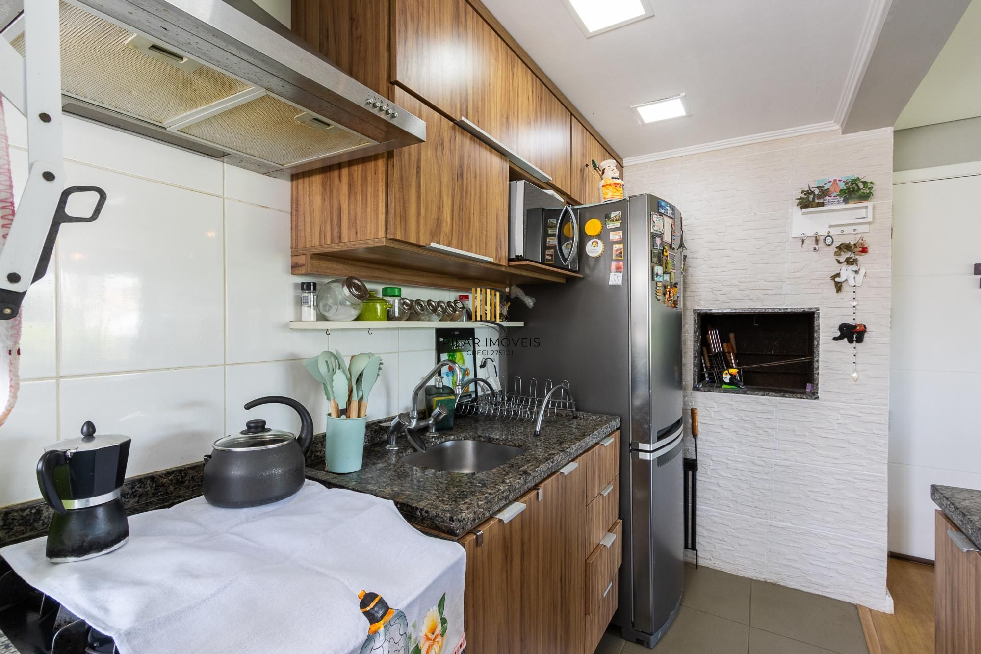 **Apartamento Mobiliado de 3 Quartos na Tristeza, Porto Alegre - Venda por R$ 595.000,00**