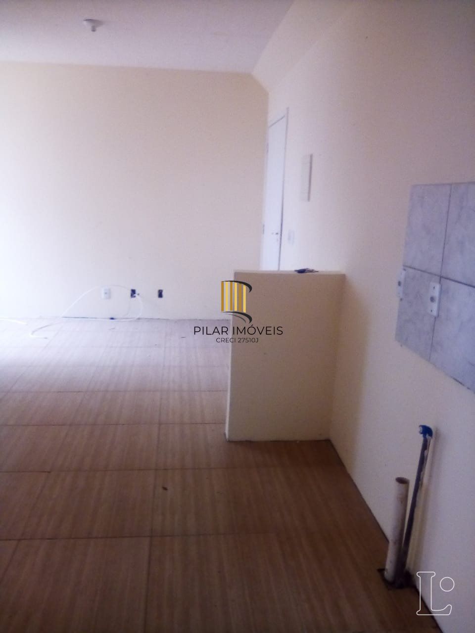Apartamento para Venda - 45.45m², 2 dormitórios, 1 vaga - Restinga