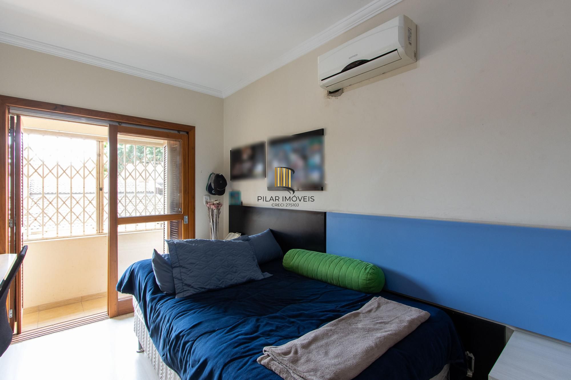 Casa de Condomínio 3 dormitórios no bairro Tristeza