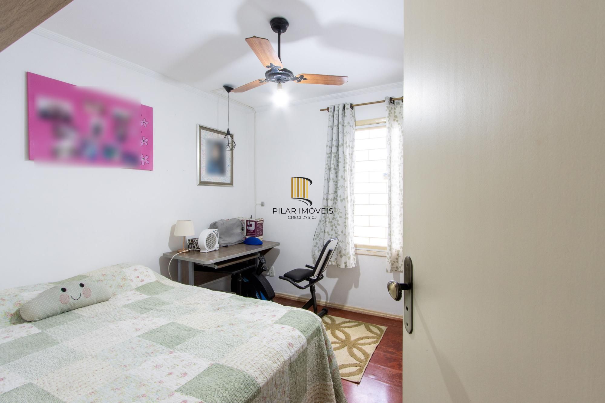 Casa 3 dormitórios no bairro Cavalhada