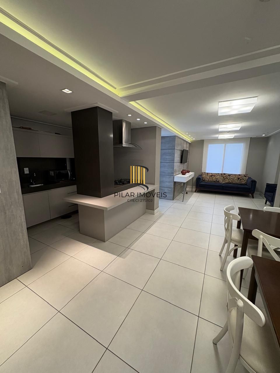 Apartamento com 2 suites, lavabo e 2 vagas de garagem no Bairro Rio Branco