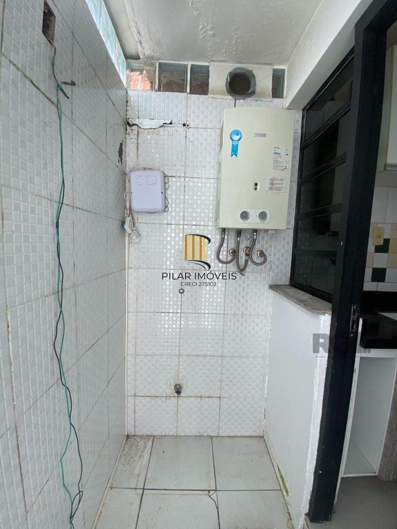 Casa 3 dormitórios no bairro Guarujá