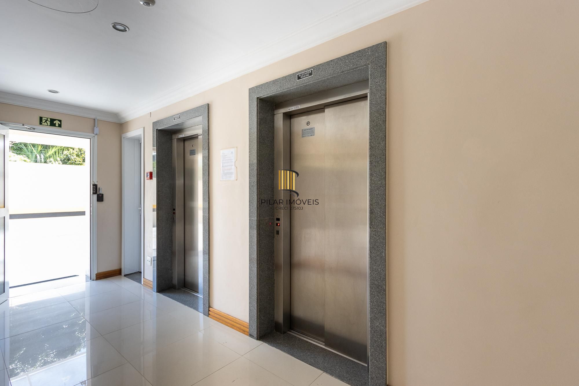 Apartamento 2 dormitórios no bairro Tristeza